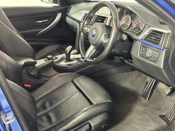 2014-BMW-3-Series-320d-M-Sport-Auto image:9