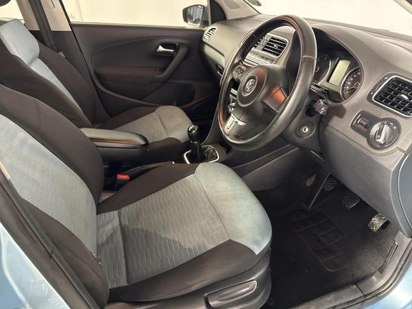 2012-Volkswagen-Polo-12-TDI-Bluemotion-5-dr image:9