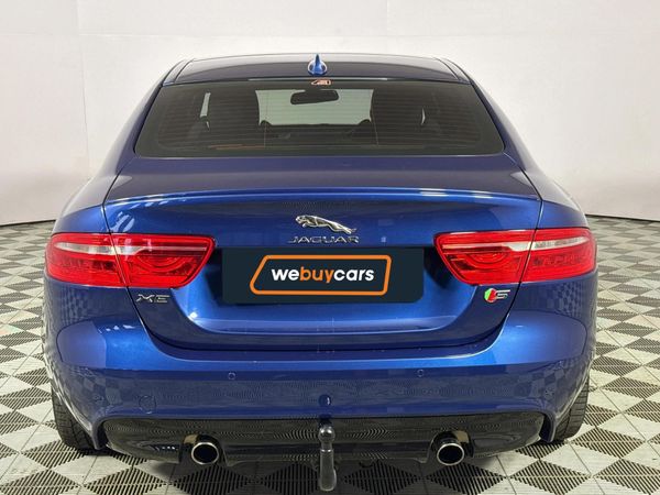 2016-Jaguar-XE-30-SC-S-Auto image:17