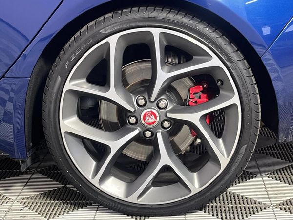 2016-Jaguar-XE-30-SC-S-Auto image:6