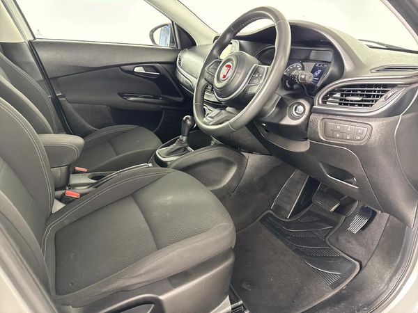 2021-Fiat-Tipo-City-Life-16-Auto image:9