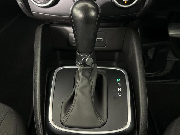 2021-Fiat-Tipo-City-Life-16-Auto image:10