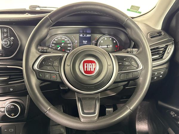 2021-Fiat-Tipo-City-Life-16-Auto image:11