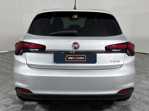 2021-Fiat-Tipo-City-Life-16-Auto image:17