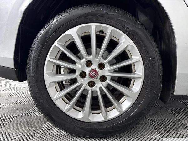 2021-Fiat-Tipo-City-Life-16-Auto image:7