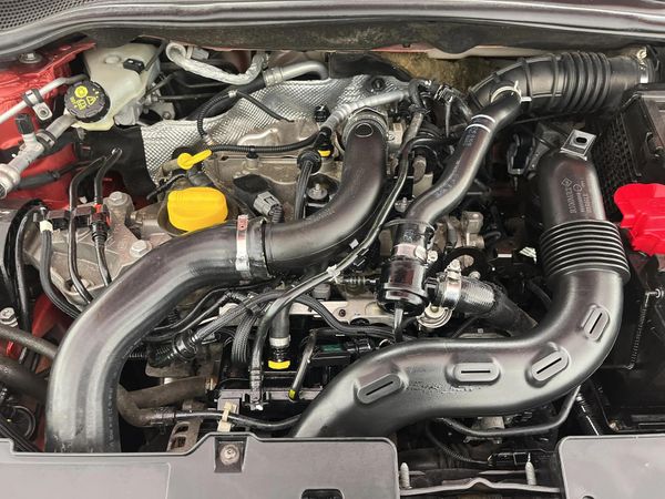 2017-Renault-Clio-IV-900T-Expression-5-dr-66kW image:12
