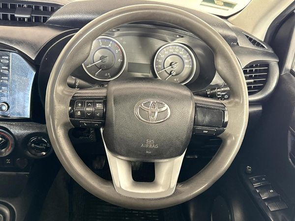 2020-Toyota-Hilux-24-GD-6-SRX-4x4-Double-Cab image:12