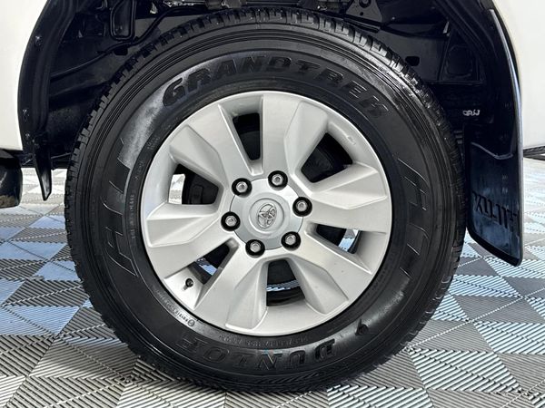 2020-Toyota-Hilux-24-GD-6-SRX-4x4-Double-Cab image:6