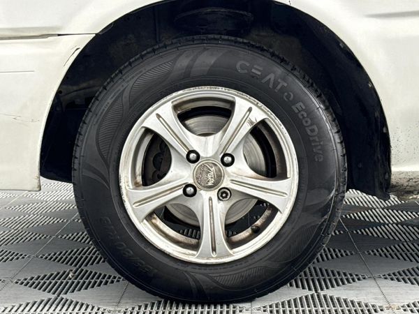 2001-Toyota-Tazz-130 image:4