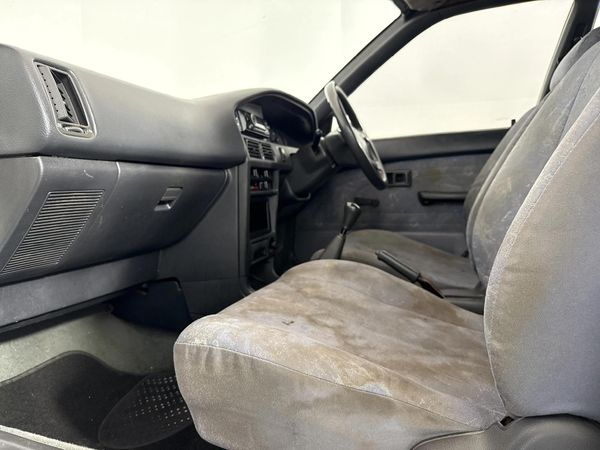 2001-Toyota-Tazz-130 image:8
