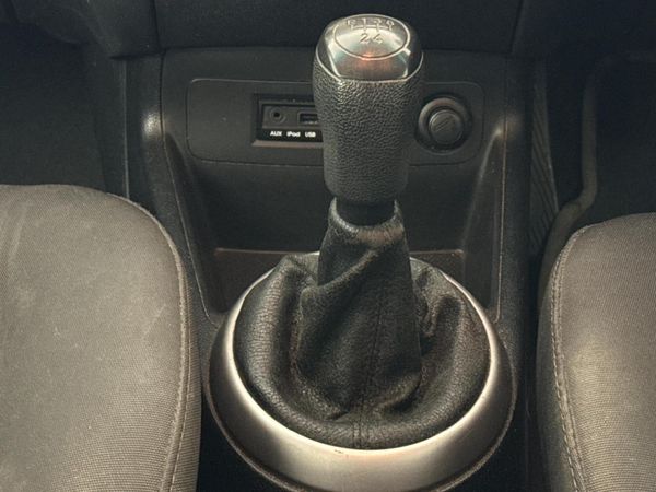 2009-Hyundai-i20-16 image:9