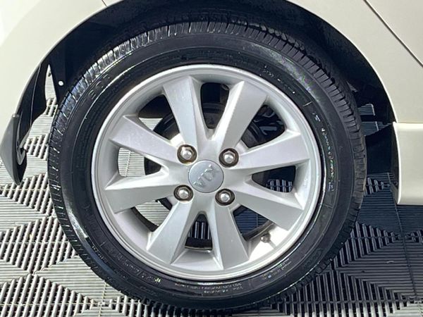 2011-Kia-Picanto-12-EX image:7