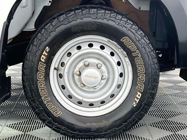 2024-Isuzu-D-Max-250-HO-Fleetside-Safety-Single-Cab image:3