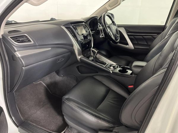 2019-Mitsubishi-Pajero-Sport-24D-4x4-Auto image:6