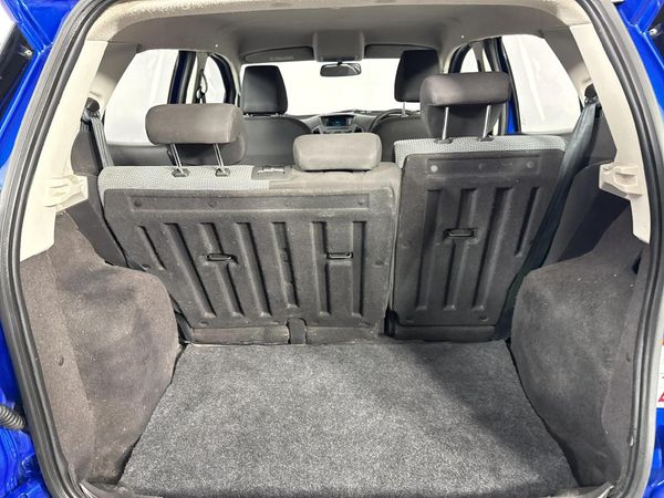 2017-Ford-EcoSport-15-TiVCT-Ambiente image:13