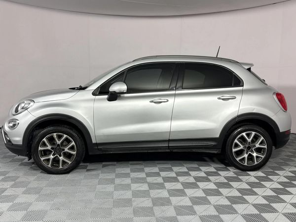 2016-Fiat-500X-14T-Cross-Auto image:19