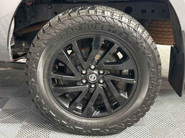 2020-Nissan-Navara-23D-Stealth-4x4-Auto-Double-Cab image:6