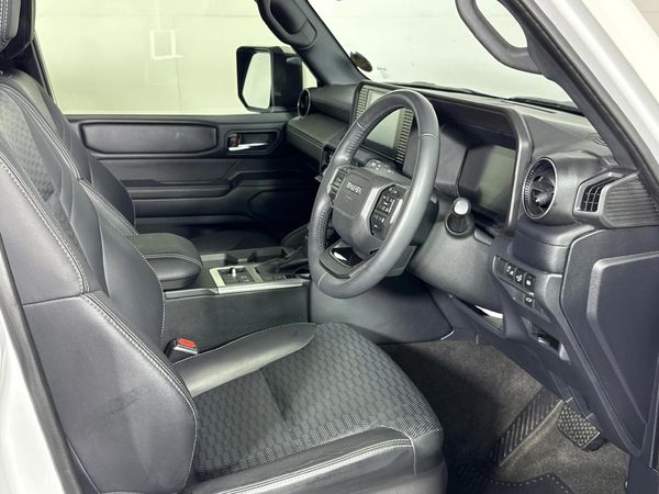 2025-Toyota-Land-Cruiser-Prado-TX-28GD-Auto image:9