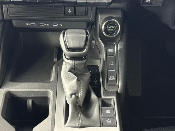 2025-Toyota-Land-Cruiser-Prado-TX-28GD-Auto image:10