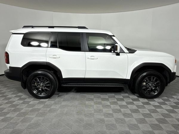 2025-Toyota-Land-Cruiser-Prado-TX-28GD-Auto image:17