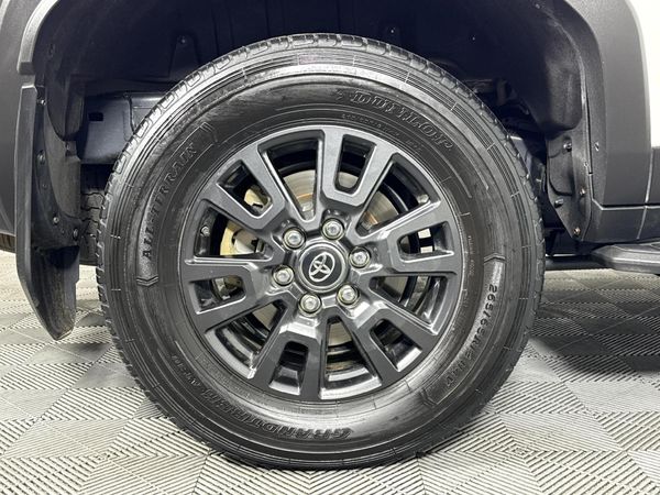 2025-Toyota-Land-Cruiser-Prado-TX-28GD-Auto image:7