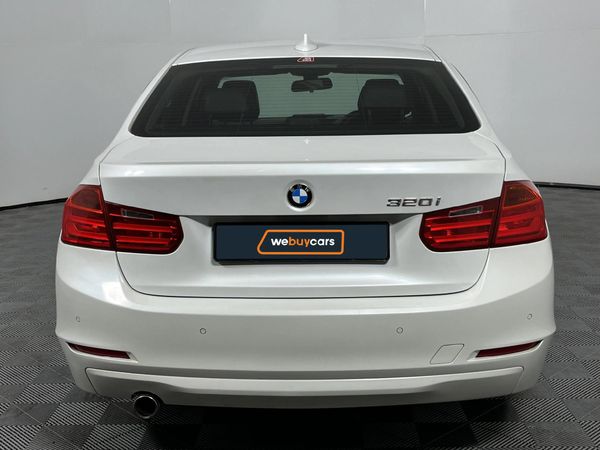 2014-BMW-3-Series-320i-Auto image:18