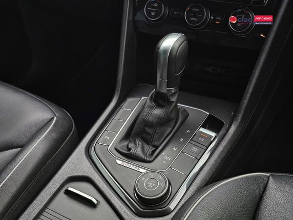 2018-Volkswagen-Tiguan-20-TDI-Comfortline-4Motion-Auto image:16