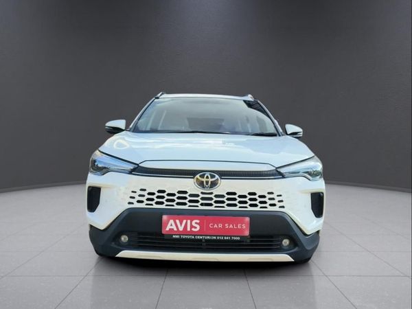 2025-Toyota-Corolla-Cross-18-XS image:1
