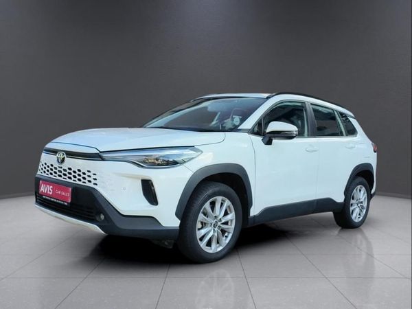 2025-Toyota-Corolla-Cross-18-XS image:2