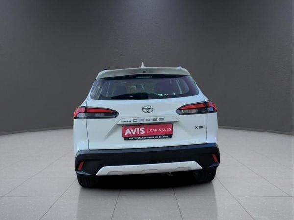 2025-Toyota-Corolla-Cross-18-XS image:5