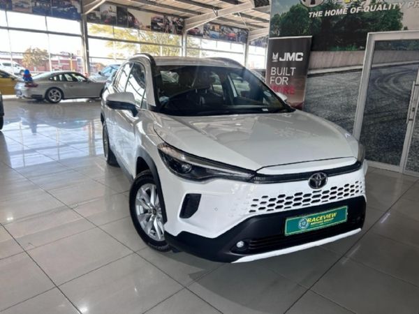 2025-Toyota-Corolla-Cross-18-XS image:2