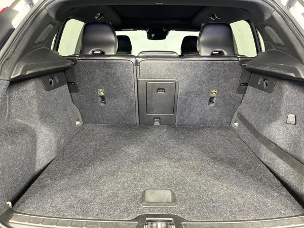 2018-Volvo-XC40-D4-Momentum-AWD image:14
