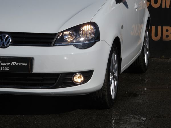 2014-Volkswagen-Polo-Vivo-14-Trendline-5-dr image:2
