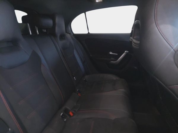 2019-Mercedes-Benz-A-Class-A-200-Auto image:9