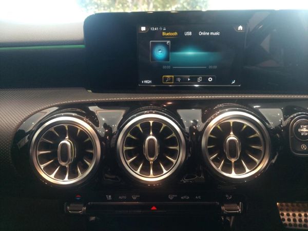 2019-Mercedes-Benz-A-Class-A-200-Auto image:11