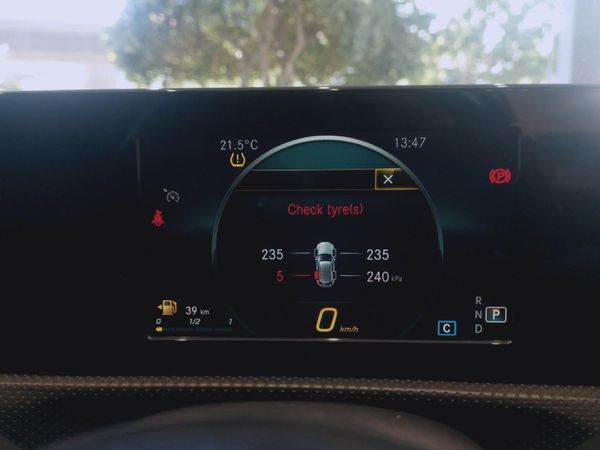 2019-Mercedes-Benz-A-Class-A-200-Auto image:15