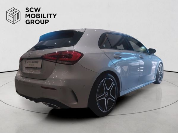 2019-Mercedes-Benz-A-Class-A-200-Auto image:3