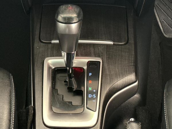 2021-Toyota-Fortuner-28-GD-6-Raised-Body-Auto image:10