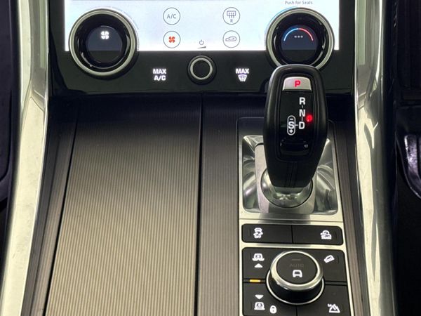 2021-Land-Rover-Range-Rover-Sport-30-D-HSE-190kW image:10