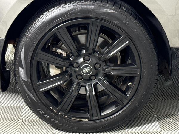 2021-Land-Rover-Range-Rover-Sport-30-D-HSE-190kW image:7