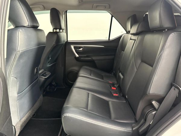 2025-Toyota-Fortuner-24-GD-6-RB-Auto image:3