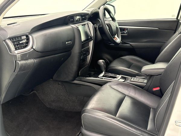 2025-Toyota-Fortuner-24-GD-6-RB-Auto image:8