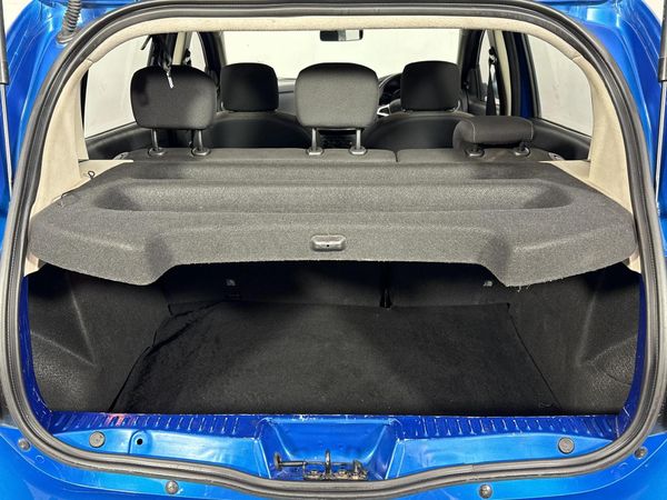2018-Renault-Sandero-900T-Stepway-Expression image:13