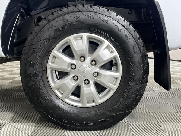 2016-Ford-Ranger-22-TDCi-XL-Double-Cab image:5
