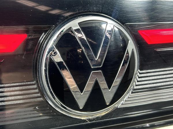 2022-Volkswagen-Taigo-10-TSI-R-Line-Auto image:11