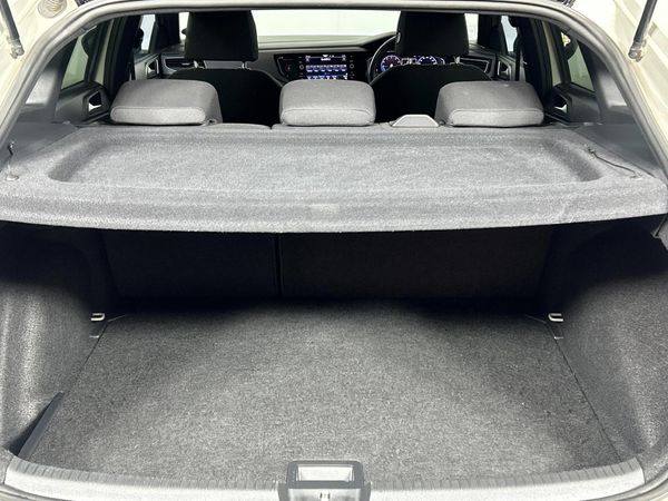 2022-Volkswagen-Taigo-10-TSI-R-Line-Auto image:14