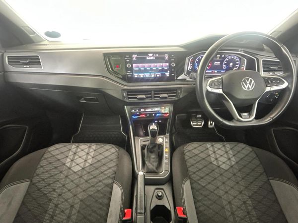 2022-Volkswagen-Taigo-10-TSI-R-Line-Auto image:1