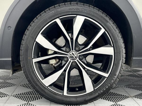 2022-Volkswagen-Taigo-10-TSI-R-Line-Auto image:4