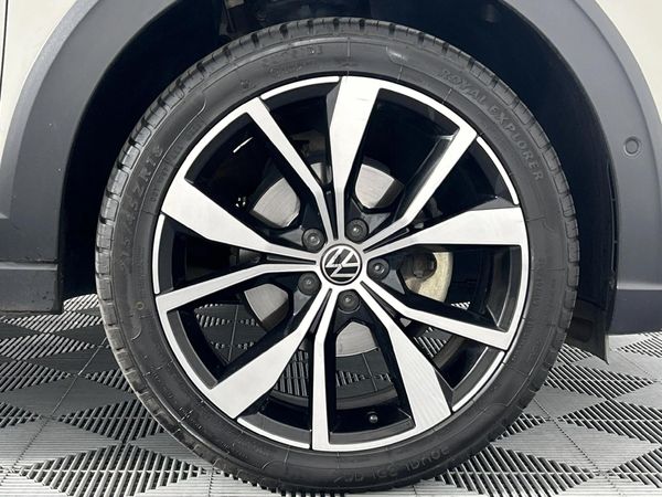 2022-Volkswagen-Taigo-10-TSI-R-Line-Auto image:5