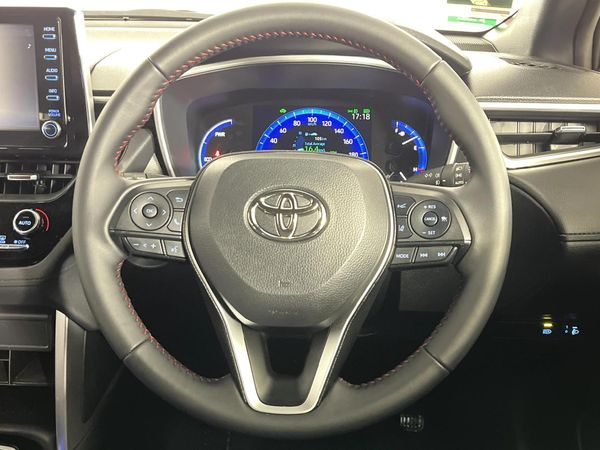 2024-Toyota-Corolla-Cross-18-XR-Hybrid image:11